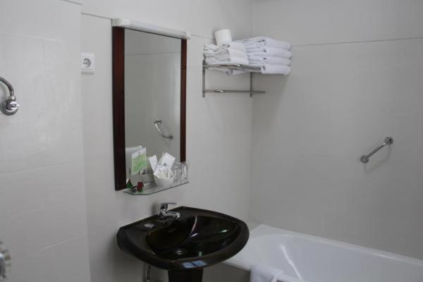 Четырехместный Номер Стандарт, Vila Esteves