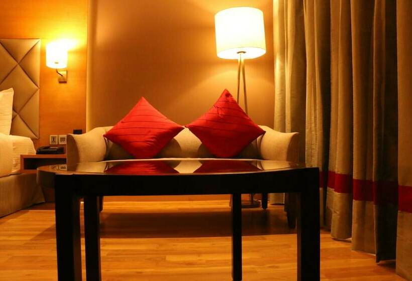 Номер Премиум, Ramada By Wyndham Darjeeling Gandhi Road