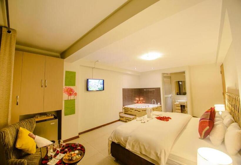 小型套房, Wayta Inn
