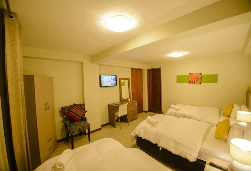 Трехместный Номер Deluxe, Wayta Inn