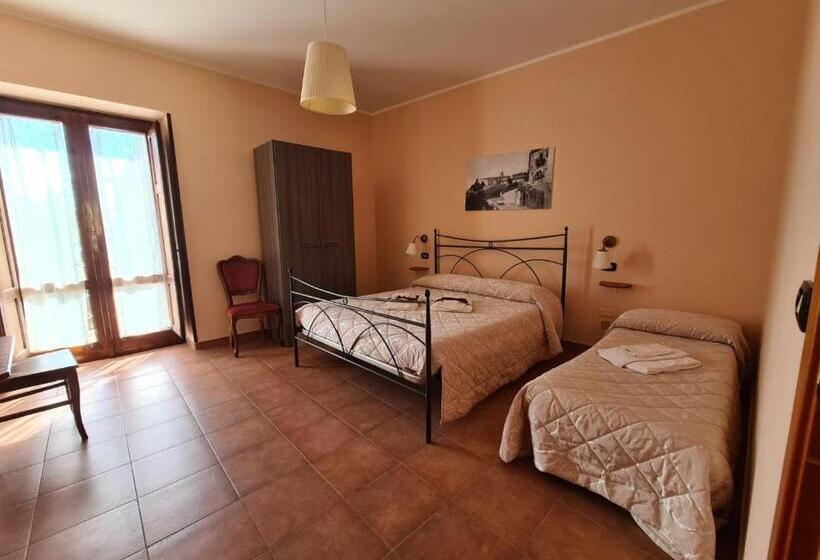Номер Стандарт Трехместный, B&b Genti Delle Alture