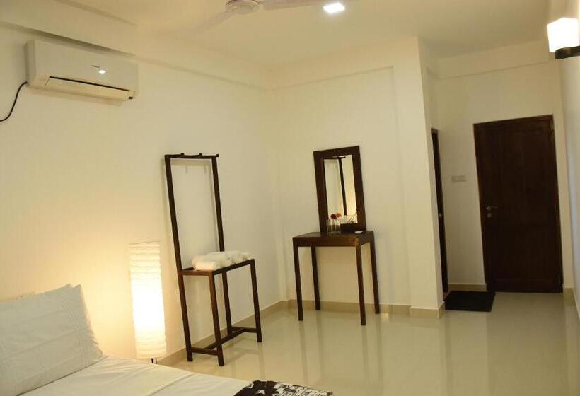 Quarto Familiar, Seasons Villa Sigiriya, Sri Lanka