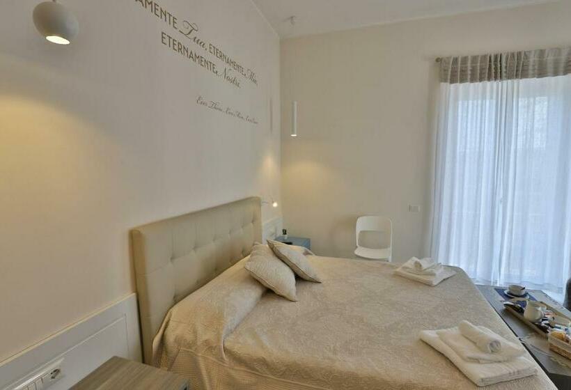 اتاق استاندارد با تخت بزرگ, Residenza Eleonora
