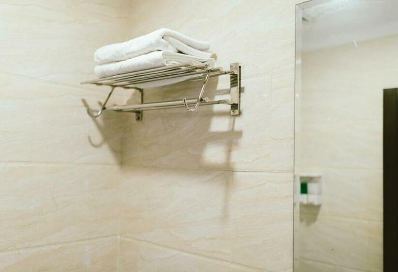 اتاق استاندارد, Barelang Hotel Nagoya Batam