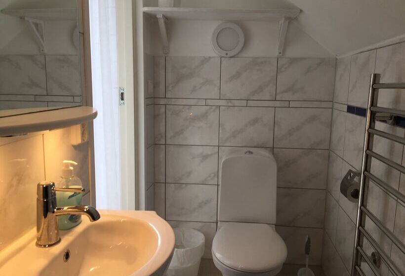 Номер Стандарт Двуспальная Кровать, Gårdshotell Klockargården