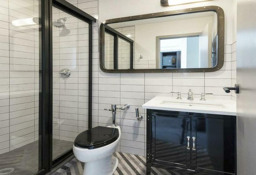 스탠다드 룸, The Chicago Hotel Collection River North