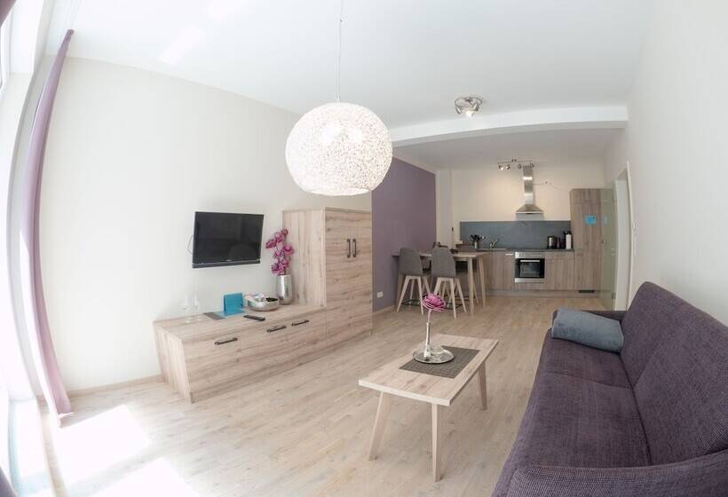 Apartamento 1 Dormitório, Weinbar Fahr Away