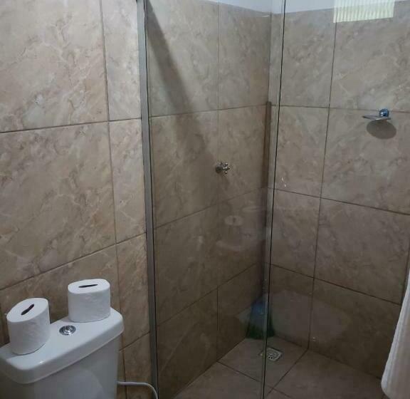 Quarto Estandar, Pousada Martins E Cia
