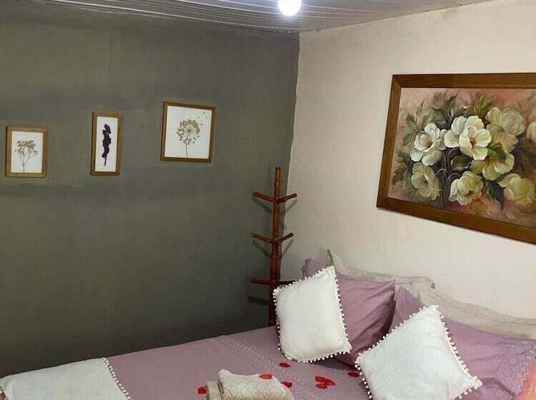 Quarto Estandar, Pousada Martins E Cia