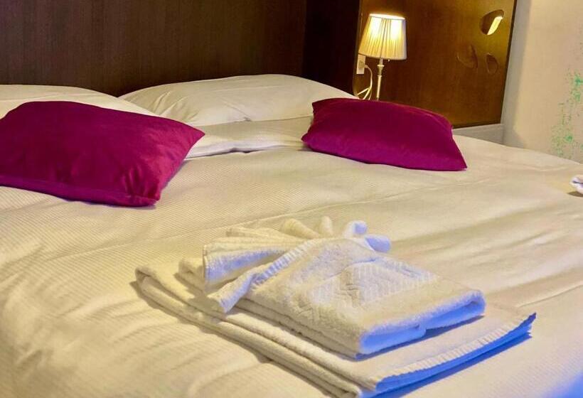 اتاق استاندارد, B&b Lorenzini Ski