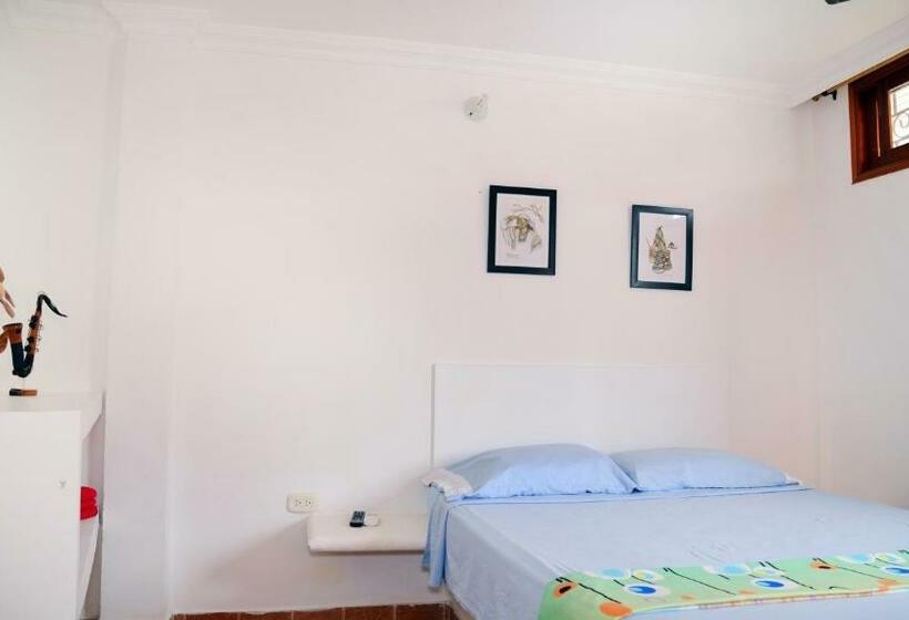 스탠다드 룸, Hostal Dumbira