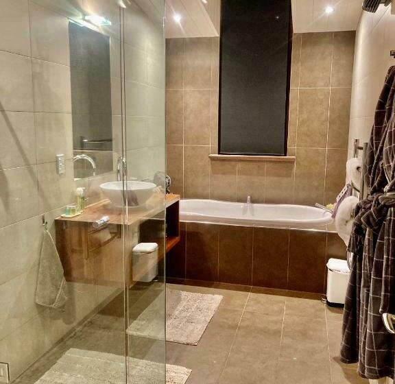 Номер Deluxe, Three Thirty B & B