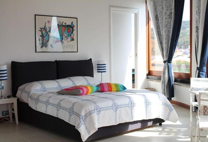 Triple Room Sea View, Il Caimano B & B, Con Piscina Dal 13 Luglio Al 31 Agosto