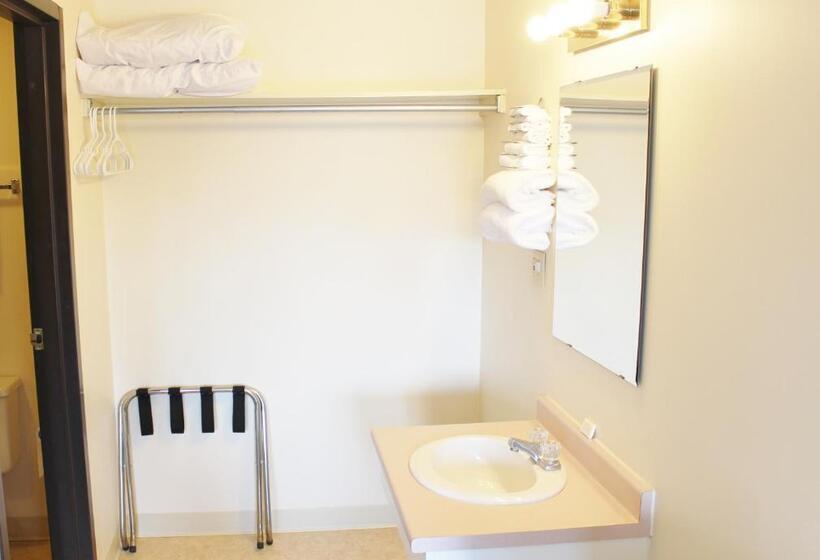 Номер Стандарт 2 Двуспальные Кровати, Otter Creek Inn