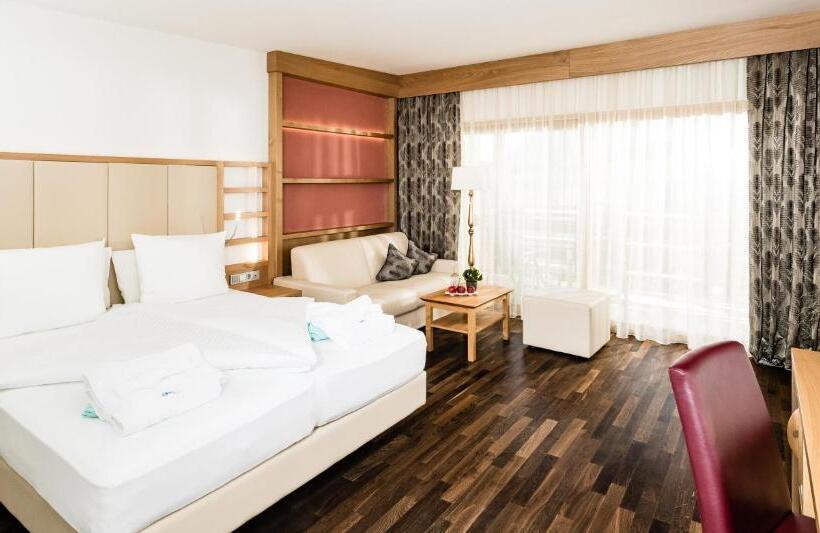 Полулюкс, Lake Spa Hotel Seeleiten