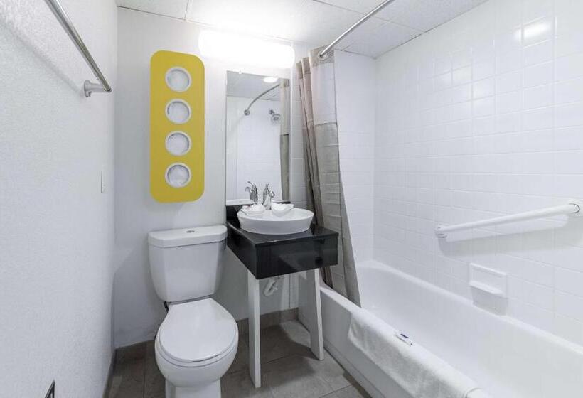 스위트, Motel 6warminster, Pa