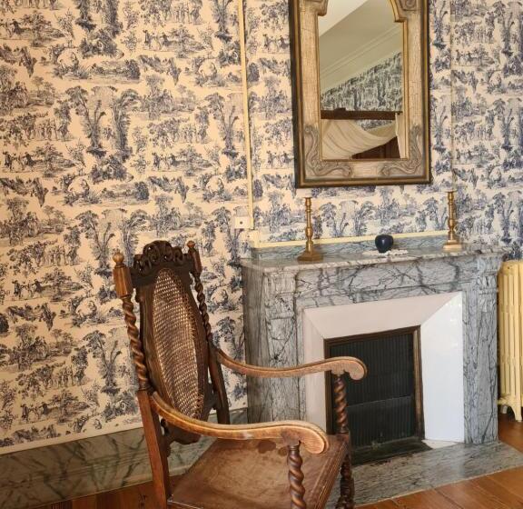 Номер Deluxe с Балконом, Château De Villeneuve   Montolieu