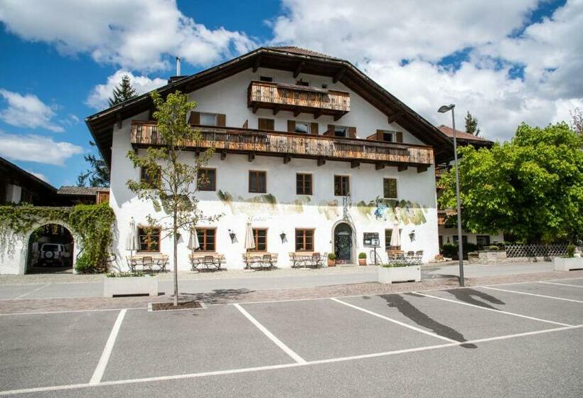 Номер Стандарт с Балконом, Landhotel Gasthof Zum Löwen
