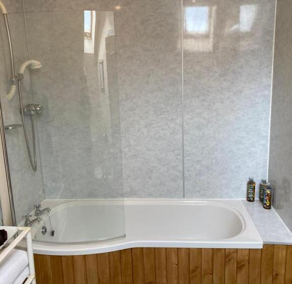 Номер Superior Кровать Кинг, Stonewater House Vegan Bed And Breakfast