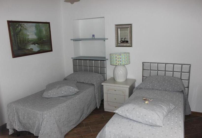 スタンダードルーム, B&b Canneto