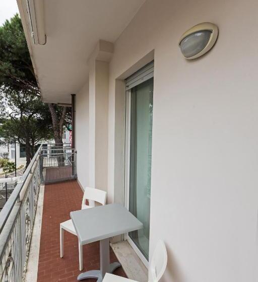 Студио Стандарт с Балконом, Residence  Das Nest