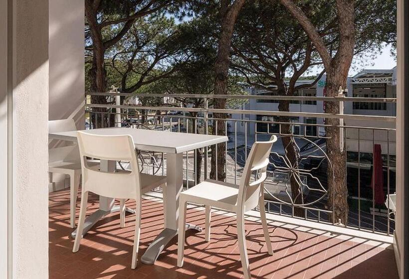 Апартаменты 1 Спальня с Балконом, Residence  Das Nest