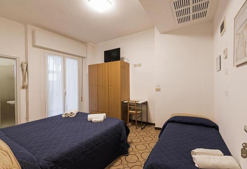 Апартаменты 1 Спальня с Балконом, Residence  Das Nest