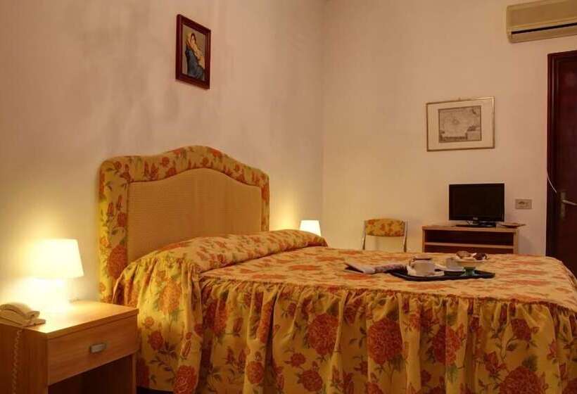 Quarto Estandar Individual, Ambrogini