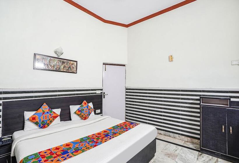 غرفة ديلوكس, Fabhotel Sarwan