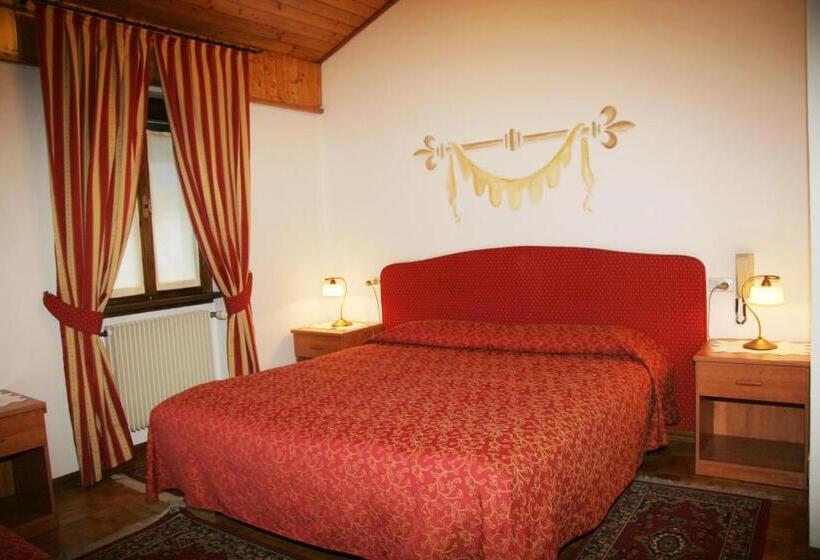 이코노미 룸, Albergo Garnì Cavento