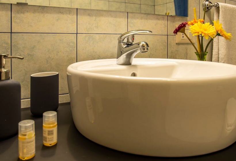 اتاق استاندارد سه نفره, B&b San Cataldo