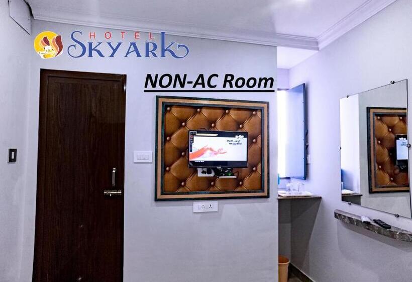 经济房, Skyark