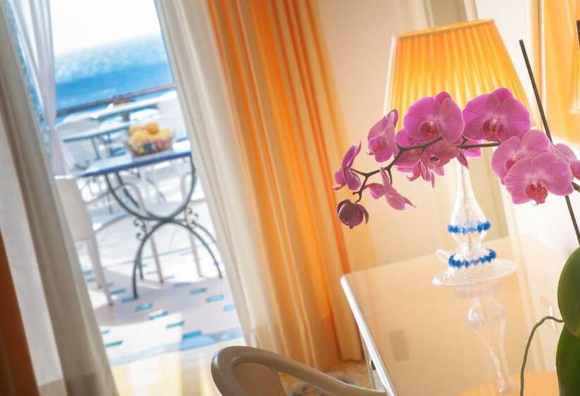 Номер Superior Вид на Море, Villa Bianca