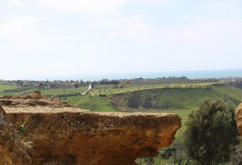 Четырехместный Номер Стандарт Вид на Море, Terrazza Sul Rabato