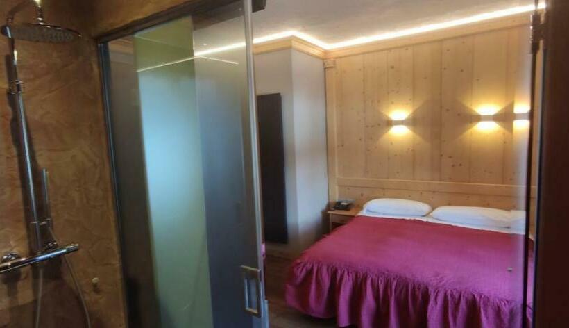 Номер Стандарт, Albergo Chalet Lago Antorno