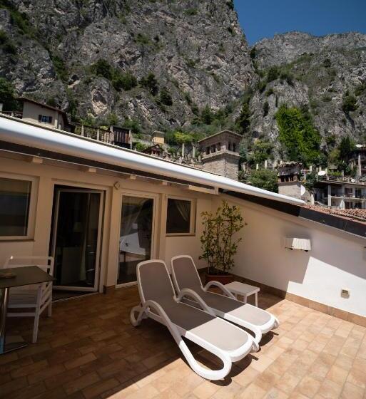 سوییت, Garni Gianmartin