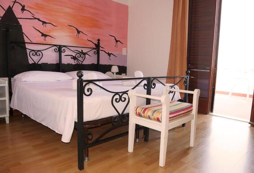 اتاق استاندارد با چشم‌انداز دریا, Al Vecchio Pontile Bed And Breakfast