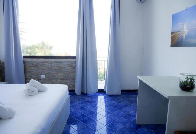 اتاق استاندارد با بالکن, Al Vecchio Pontile Bed And Breakfast