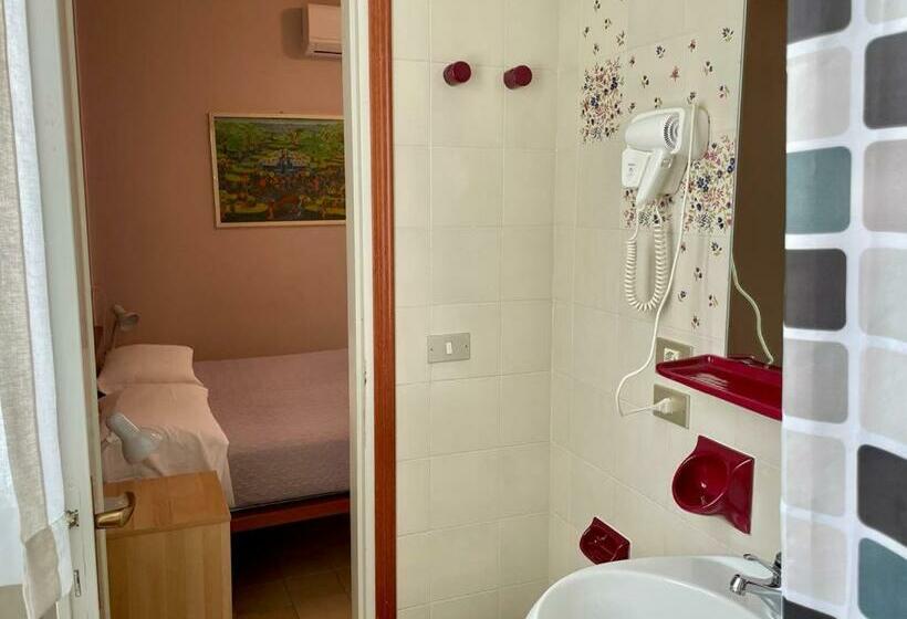 스탠다드 룸, Albergo Tecla