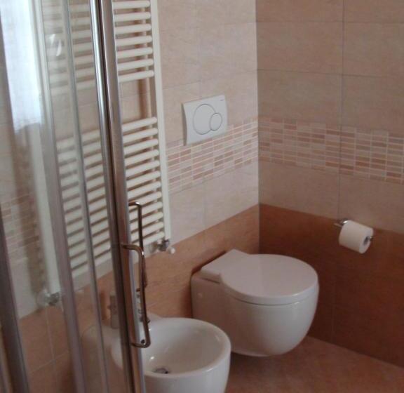 Четырехместный Номер Стандарт, La Coccinella B&b