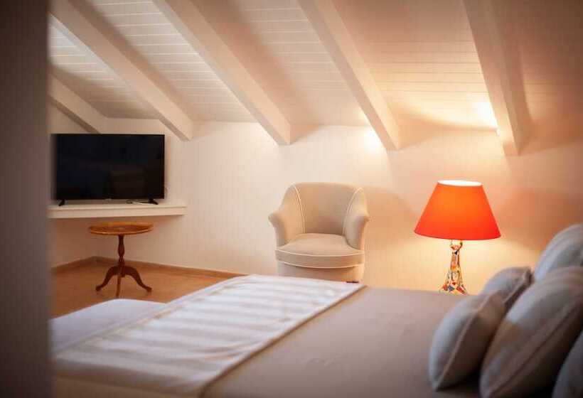 اتاق لوکس, Giardini Calce   Luxury Rooms
