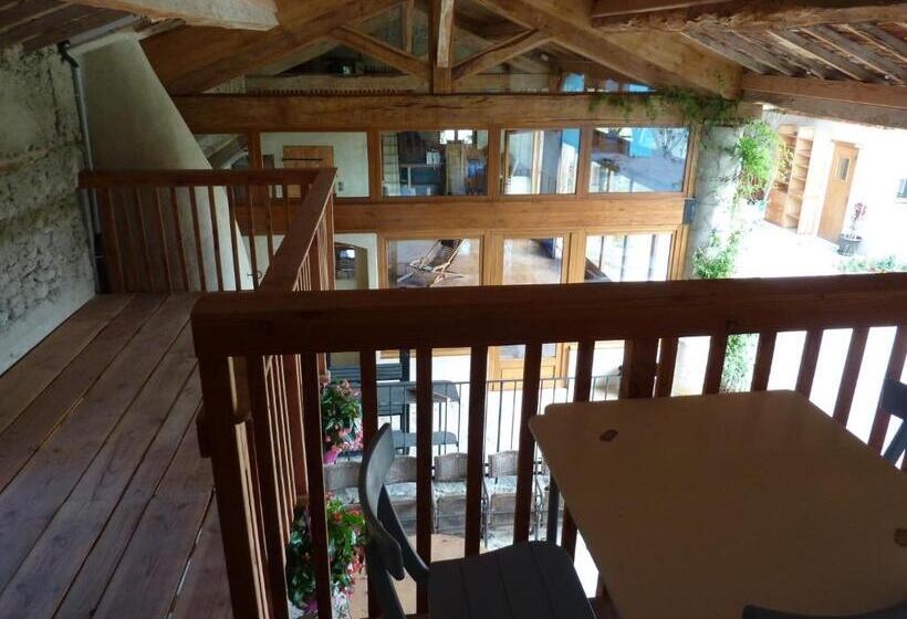 Номер Стандарт Трехместный, La Source, Vegetarian Guest House