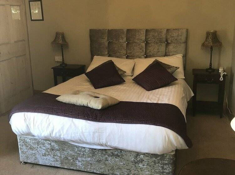 Семейный Номер, Townsend House Guest House