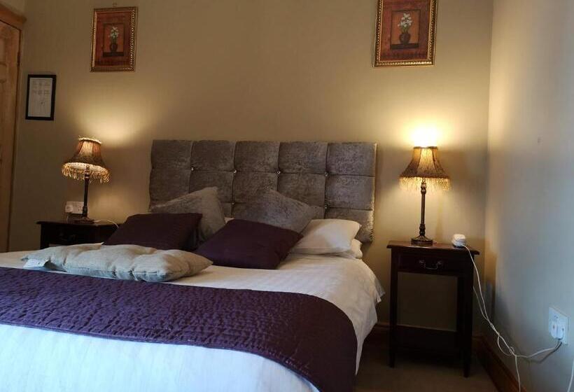 Семейный Номер, Townsend House Guest House
