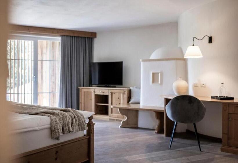 Люкс Классика, Alpine Spa Resort Viktoria