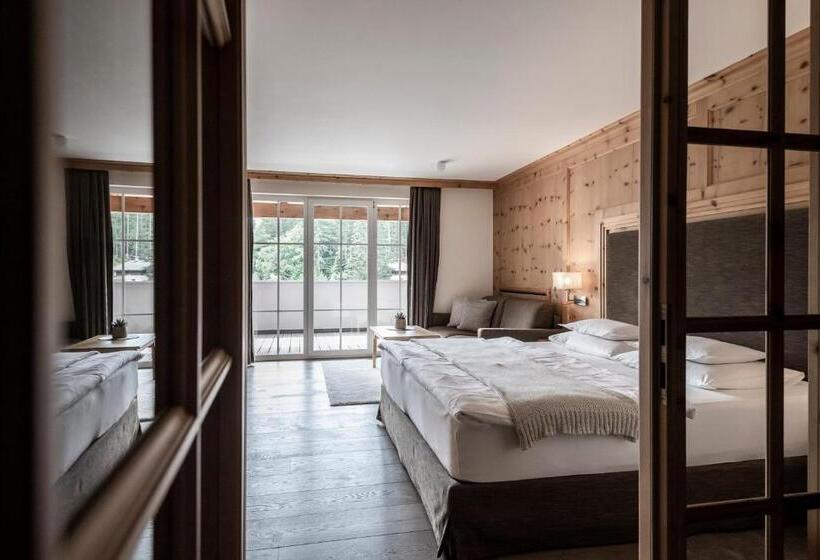 Номер бизнес-класса, Alpine Spa Resort Viktoria