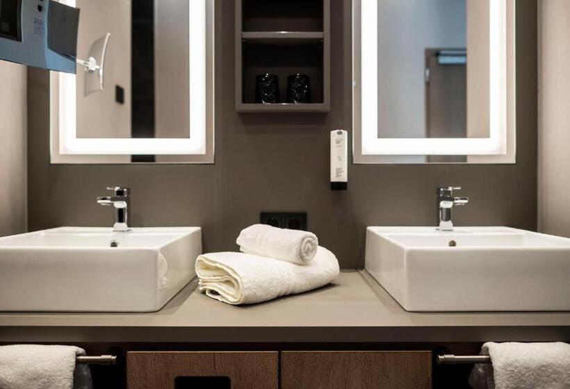 Номер Стандарт, Alpine Spa Resort Viktoria