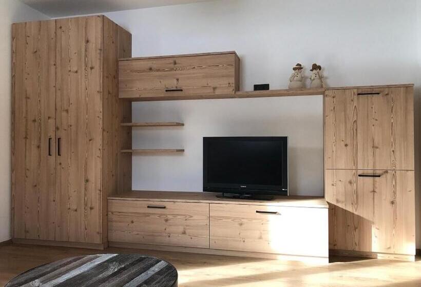 Апартаменты 1 Спальня с Видом, Schoenblick