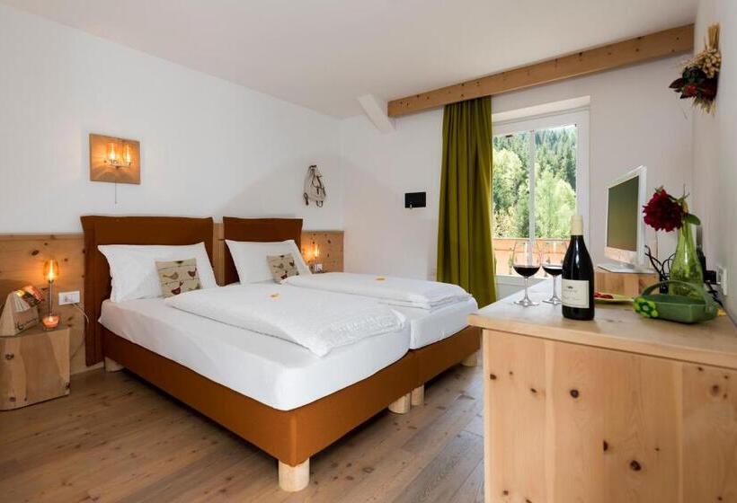 Номер Комфорт, Small & Lovely Hotel Zaluna