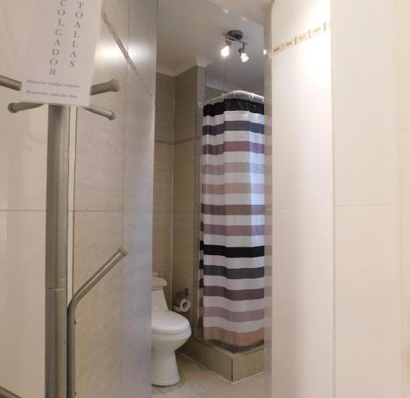 Quarto Estandar, 7 Norte